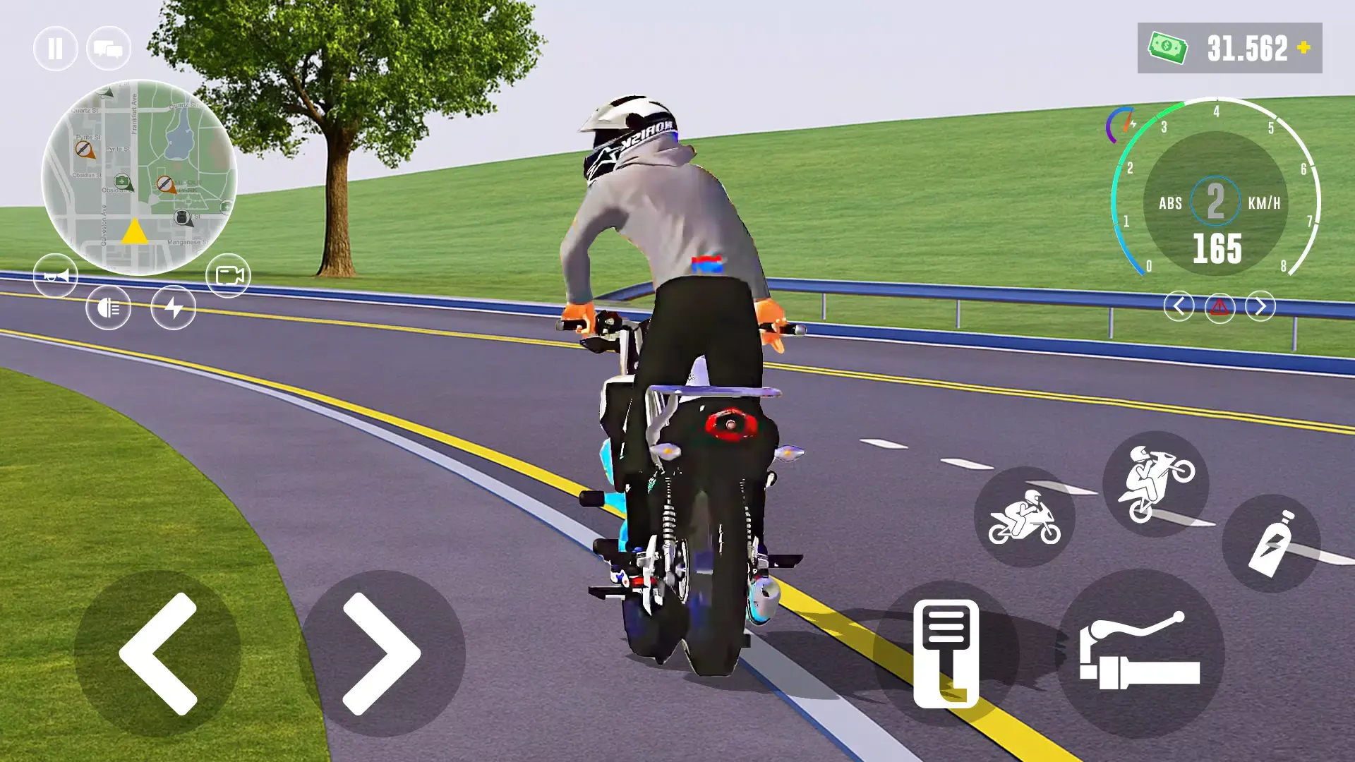 女子校园模拟器